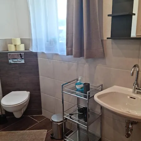 Haus Huber Apartman *