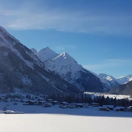 Haus Huber Appartement Bach (Tyrol)